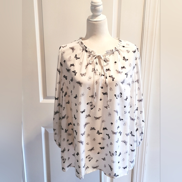 🌺 Como Blu Butterfly Blouse White Top - Picture 1 of 13